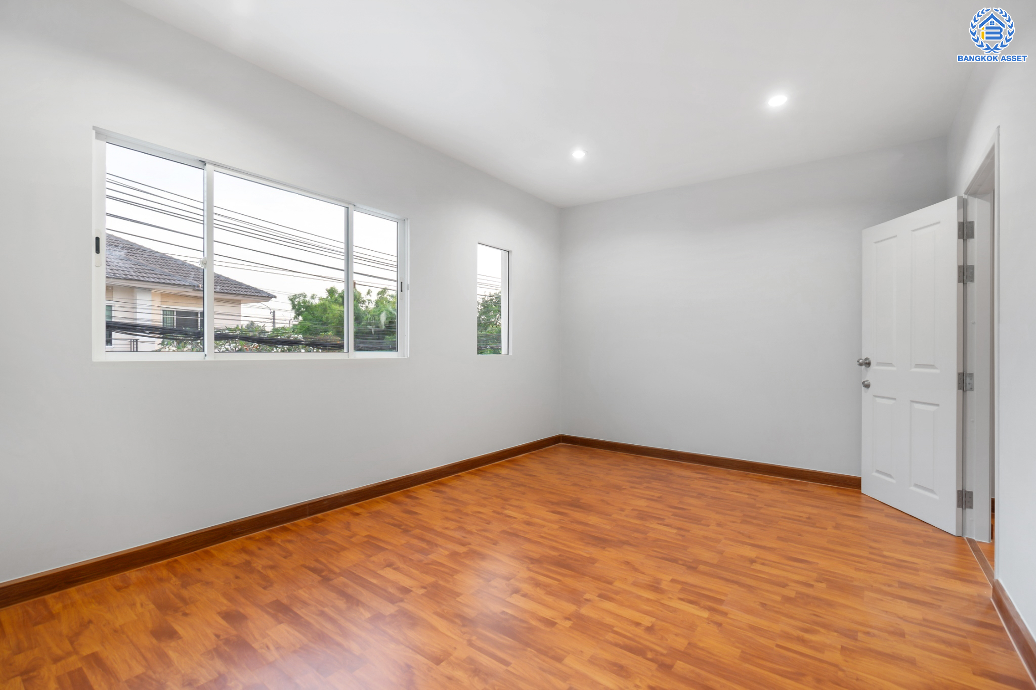 บ้านมือสองตกแต่งใหม่ โครงการ เดอะแพลนท์ ราชพฤกษ์-พระราม5 #หลังมุม! เนื้อที่ 51.2 ตร.ว. ฟังก์ชัน 3 ห้องนอน 2 ห้องน้ำ จอดรถได้ 2 คัน บนทำเลศักยภาพ เดินทางสะดวก ใกล้วงเวียนพระราม5, The Walk, ทางด่วน ศรีรัช และรถไฟฟ้าสายสีม่วง "สถานีบางรักใหญ่"